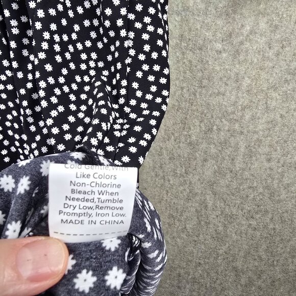 Black Polka Dot Womens Dress Plus Size 4XL Long-Sleeve Lightweight Polyester - Picture 5 of 7